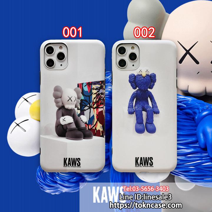 kaws iphone11pro max ケース