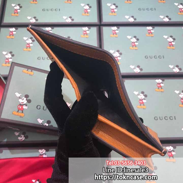 gucci カードケース 財布として