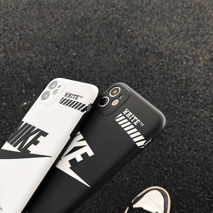 Nikeケース iPhone12 mini 流行り