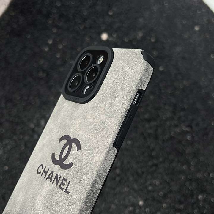 chanel アイフォン 12 pro 保護ケース ロゴ付き